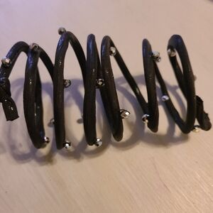 Cute little bracelet w silver studs